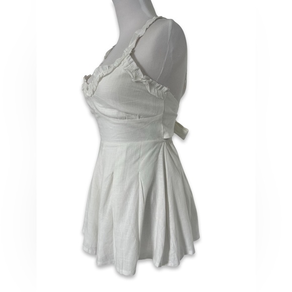 Linen Blend Tie Back Romper - Picture 2 of 3